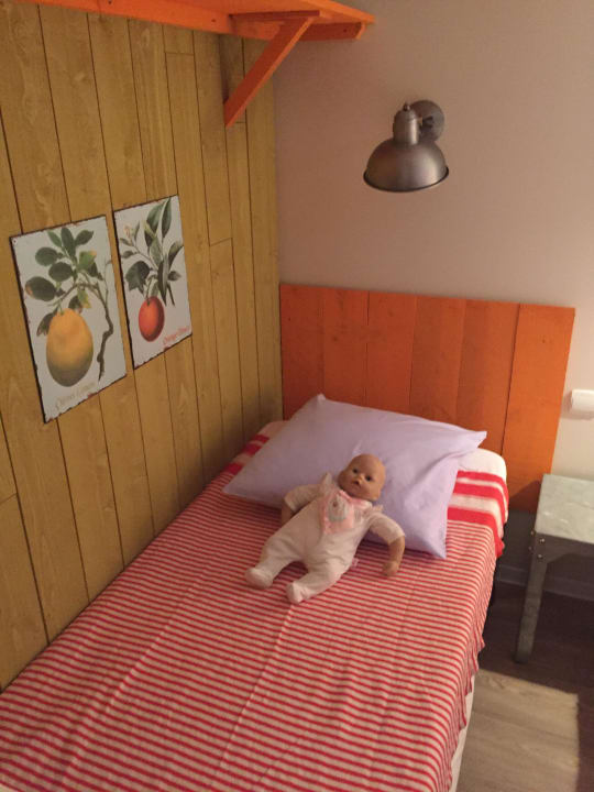 Kinderzimmer Camping & Bungalows Le Serignan Plage