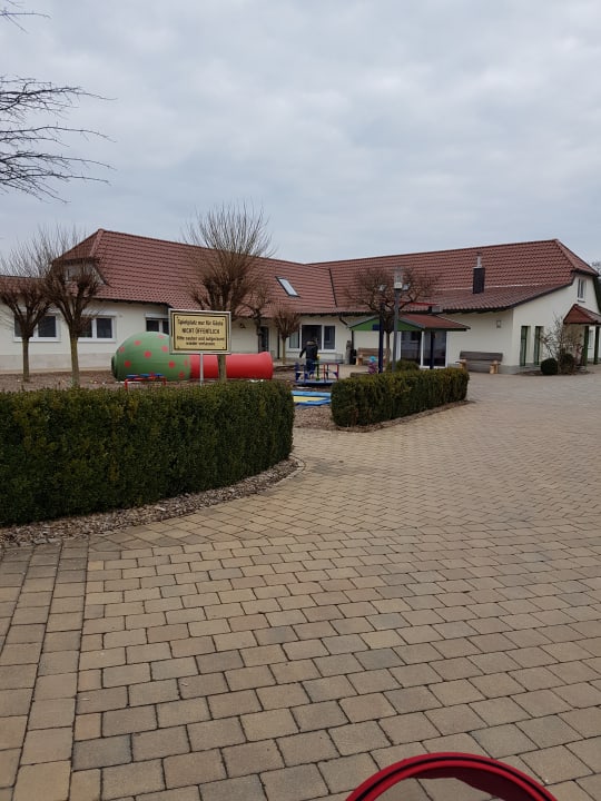 Außenansicht Hotel Hofgut Tiergarten