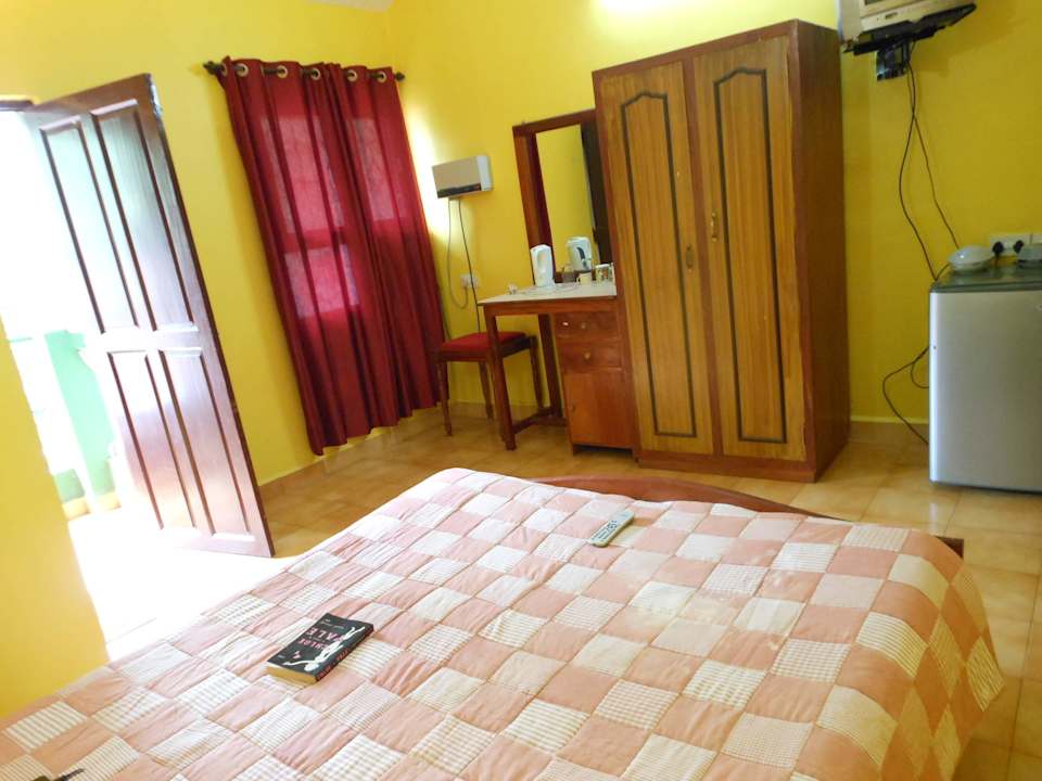 Aminites Jes Guest House