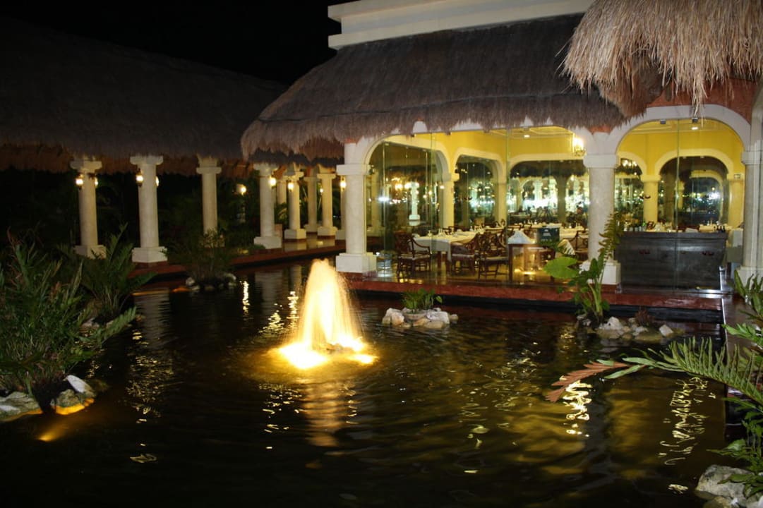 Restaurant Grand Palladium Kantenah Resort & Spa