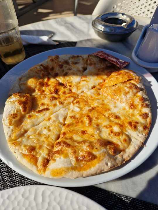 Gastro Serenity Alpha Beach