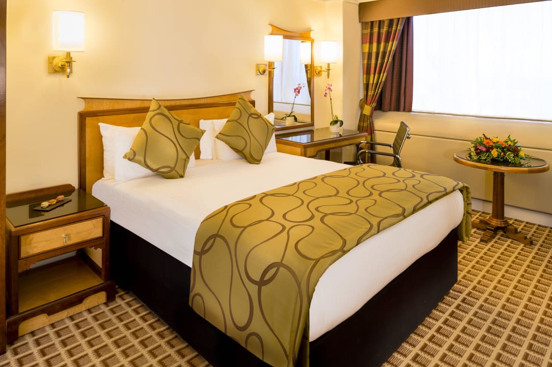 Club Double Room Copthorne Tara Hotel London Kensington