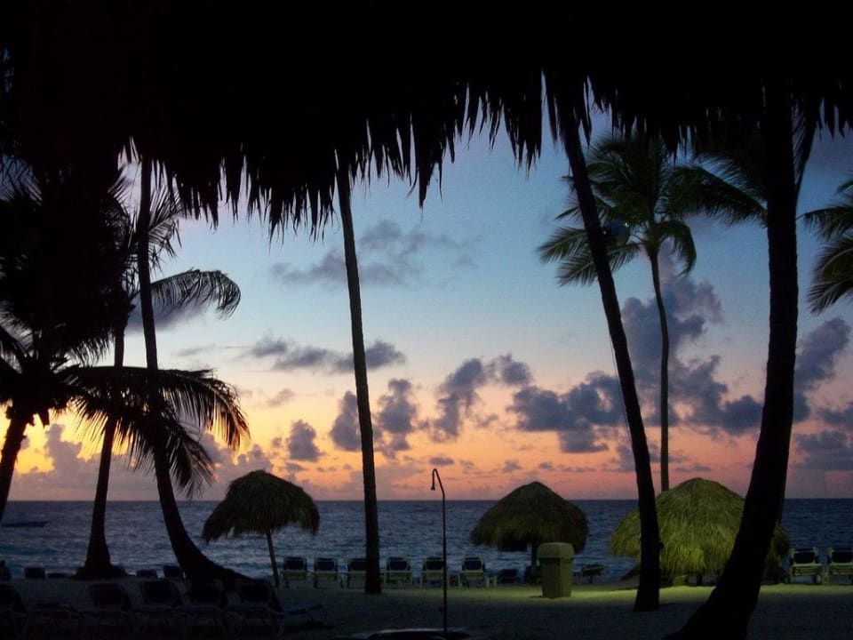 Sonnenuntergang am Strand Royalton Splash Punta Cana