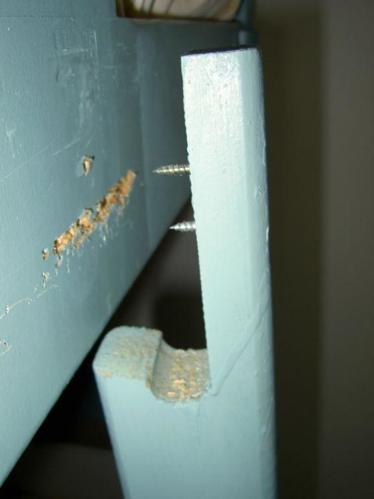 Defekte Leiter am Kinderhochbett Omar Khayam Resort & Aquapark