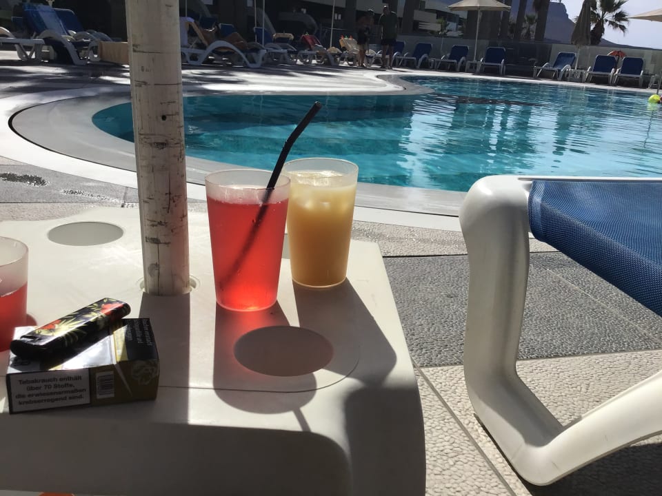 Pool Arina Beach Resort