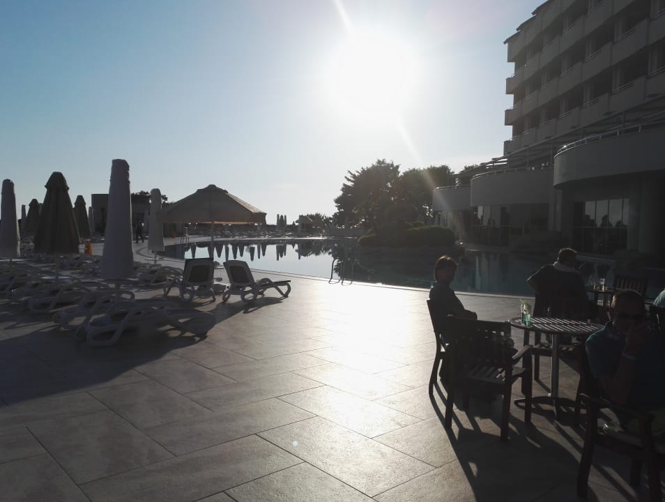 Gartenanlage Melas Resort Hotel