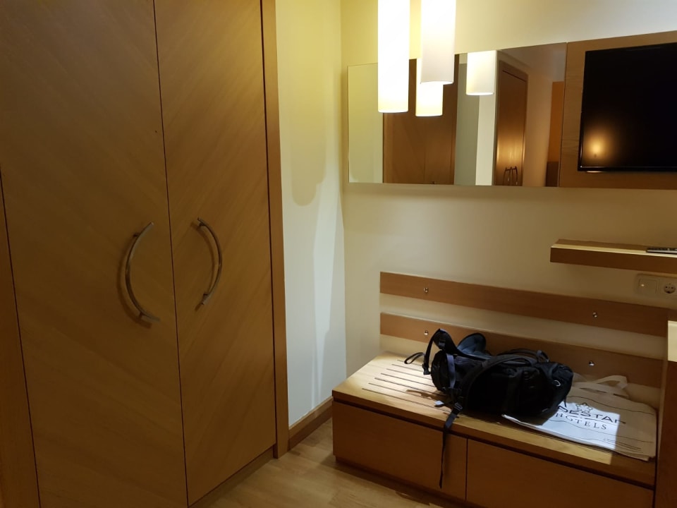 Zimmer Side Star Beach