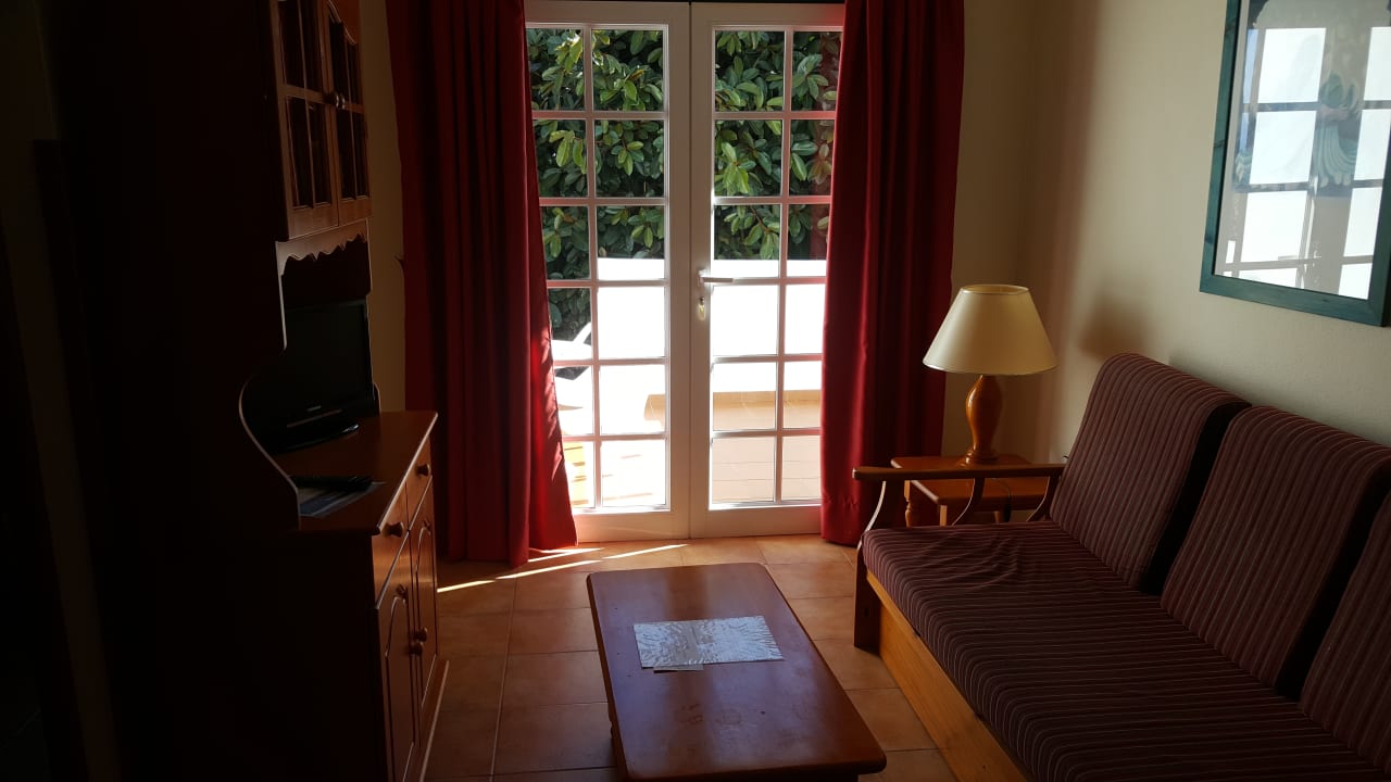 Zimmer Apartamentos Oasis San Antonio