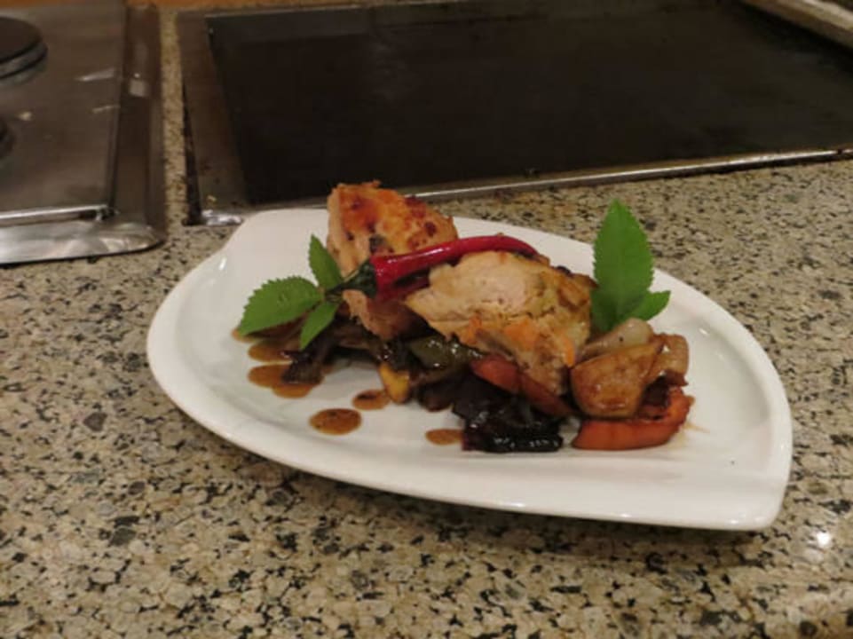 Abendessen im Discovery Makadi Palace