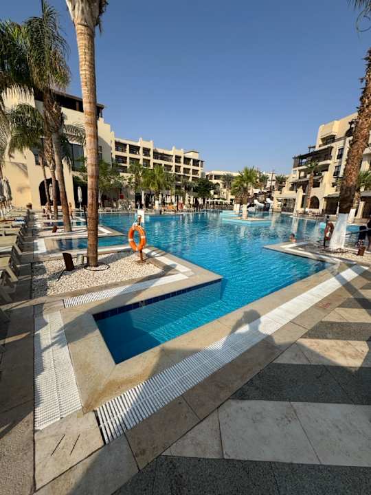 Pool Steigenberger Aqua Magic