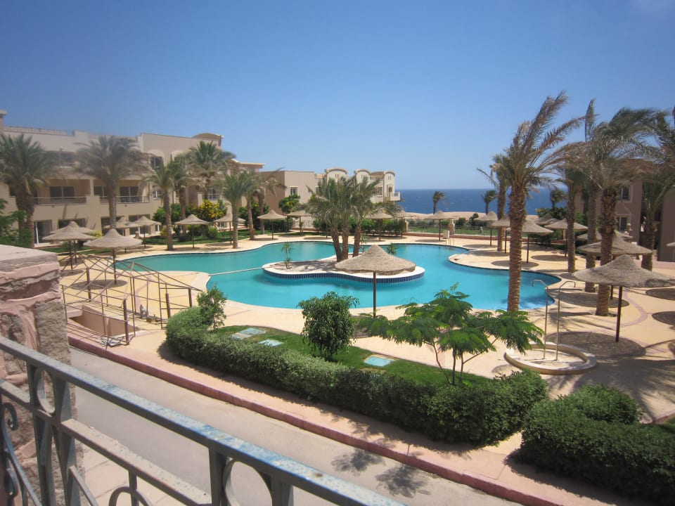 Auch diesen Pool konnte man nicht nutzen Pyramisa Sunset Pearl Resort