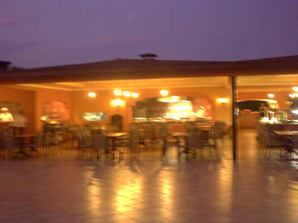 Am Abend Club Grand Side