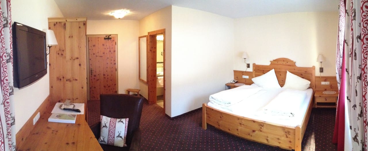 Zirbenholzzimmer Hotel Neuwirt