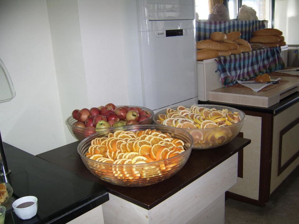 Obst Aska Hotel Just in Beach