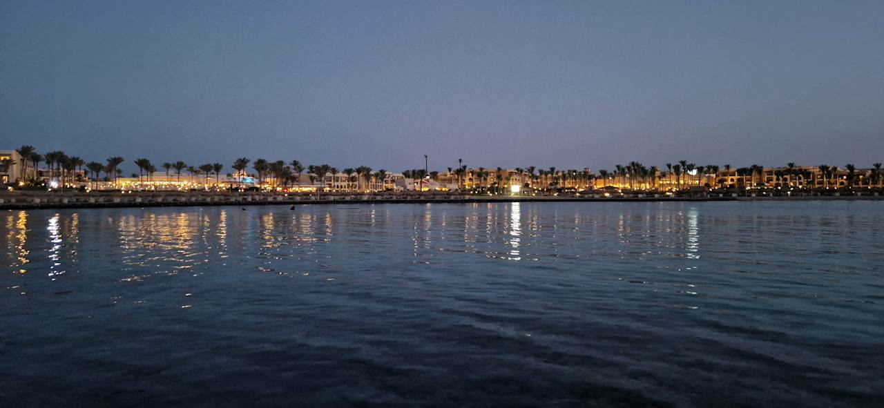 Strand Jaz Dar EL Madina