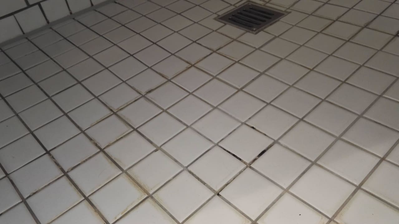 Verdreckte Dusche Center Parcs Park Nordseeküste