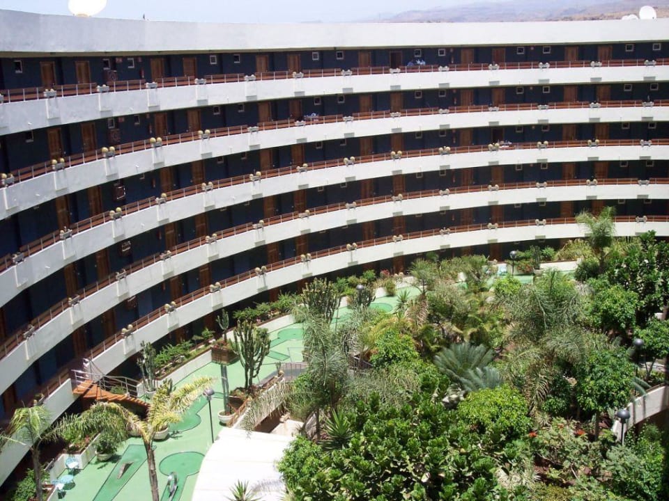 Innenhof Bull Escorial & Spa