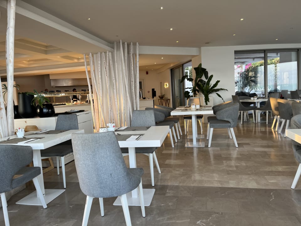 Gastro Knossos Beach Bungalows Suites Resort & Spa