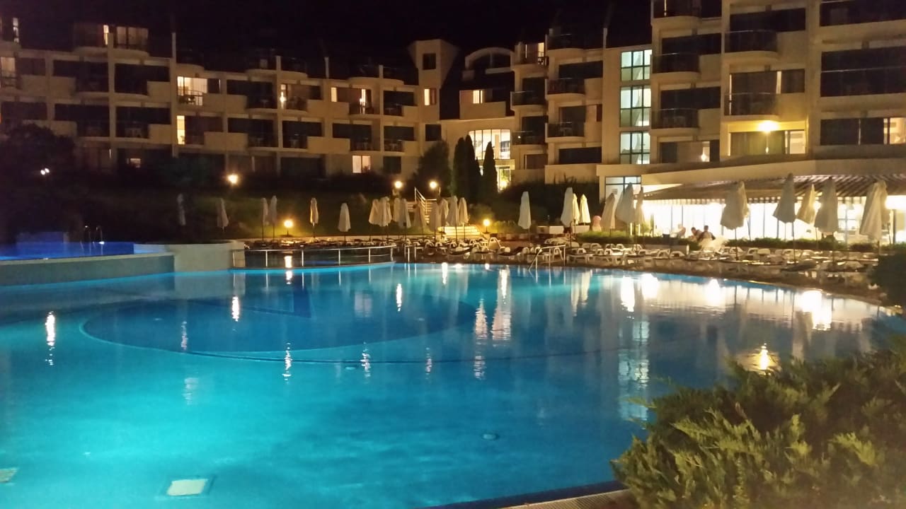 Außenansicht Hotel Sineva Beach