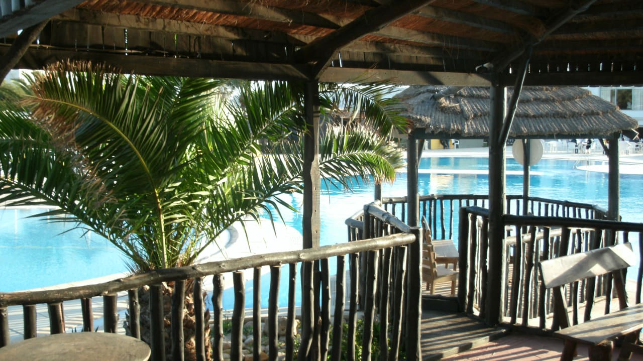 Poolbar - schöne Aussichten Djerba Sun Beach Hotel & Spa