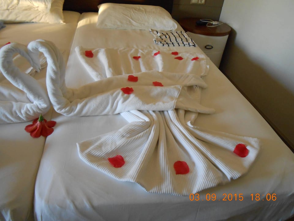 Bettdekoration Hotel Grand Side