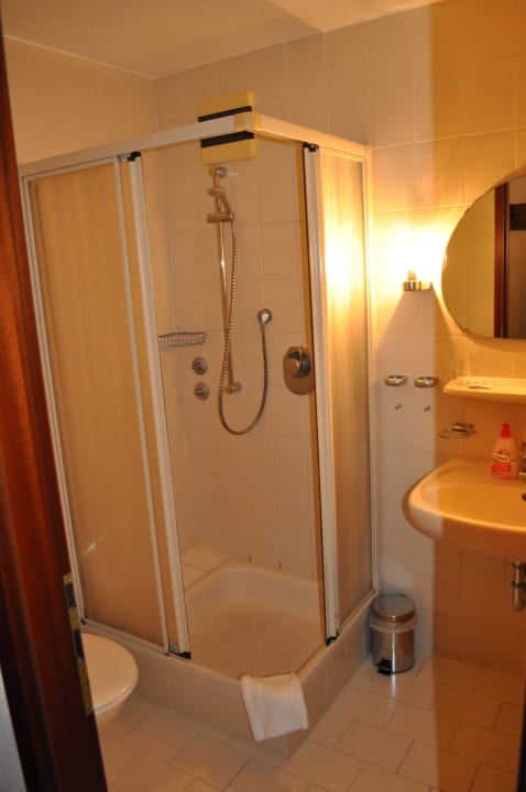 Badezimmer Hotel Adler