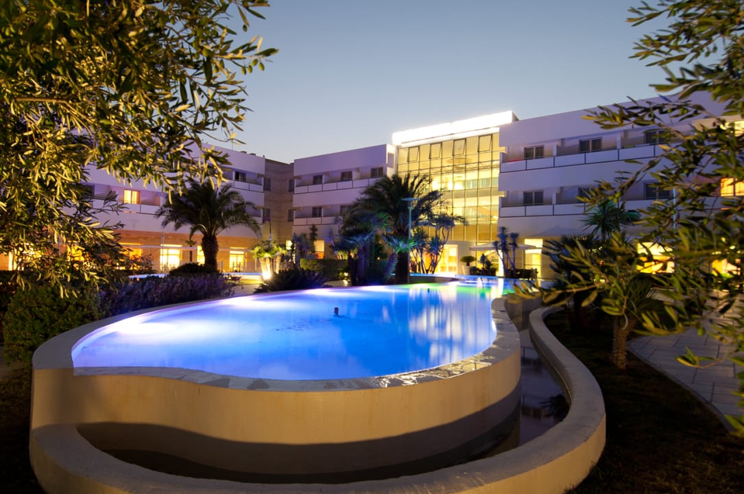 "Außenansicht" Regiohotel Manfredi (Manfredonia) • HolidayCheck ...