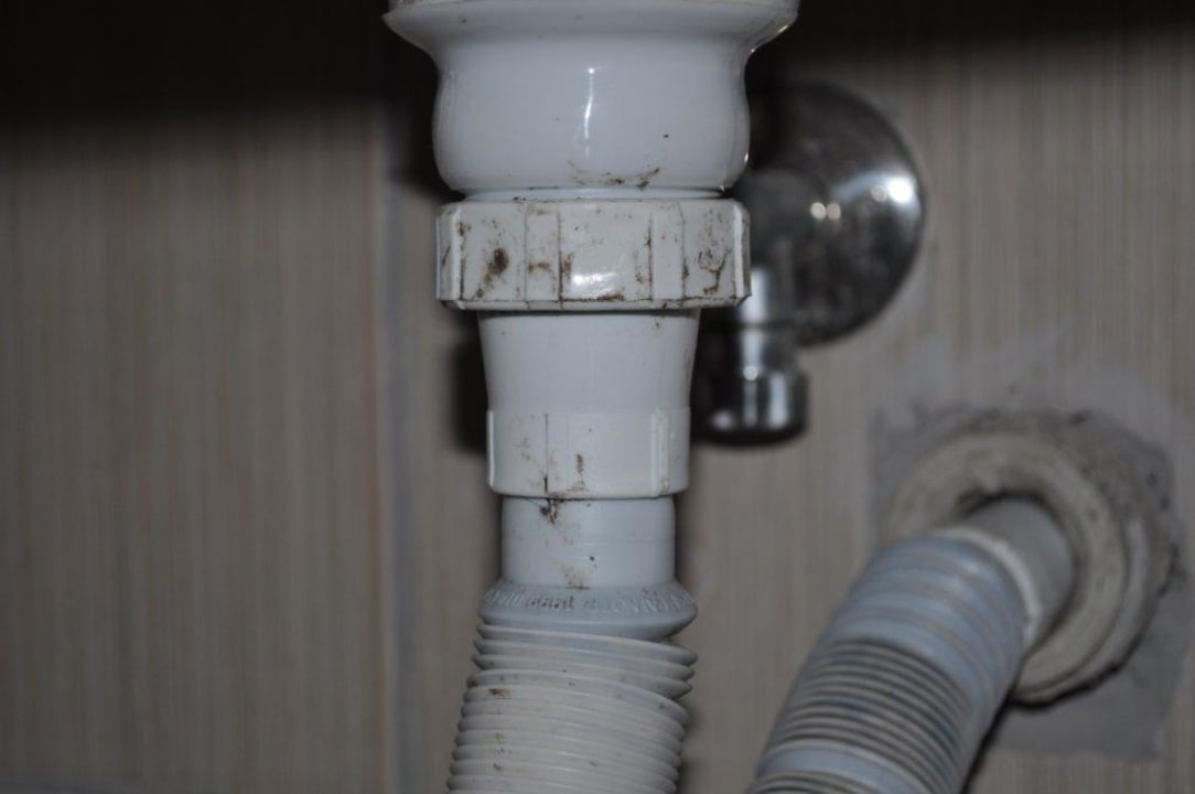 Abfluss - Gestank auch so wie es aussieht   FUN&SUN Smart Hane Sun Hotel