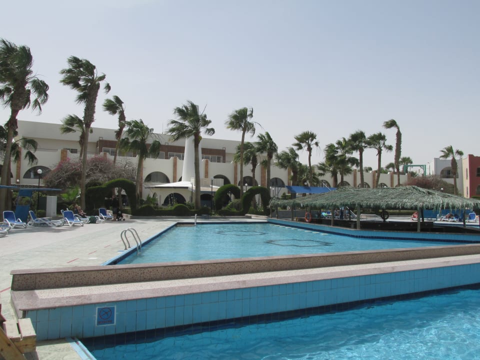Pool Arabia Azur Resort