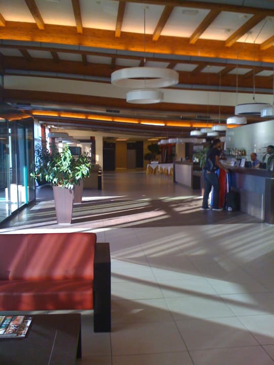 Lobby DoubleTree by Hilton Milan Malpensa Solbiate Olona