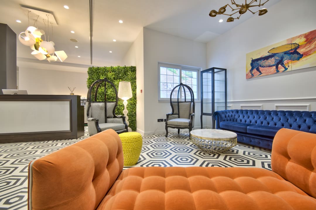 Lobby HOLM Boutique & SPA - IK Collection