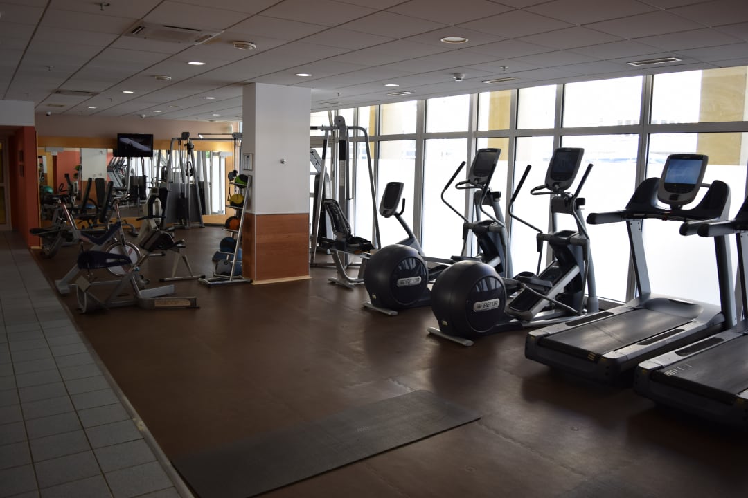 Fitness-Raum des Hotels. Reichlich karg. Dorint Hotel Bonn