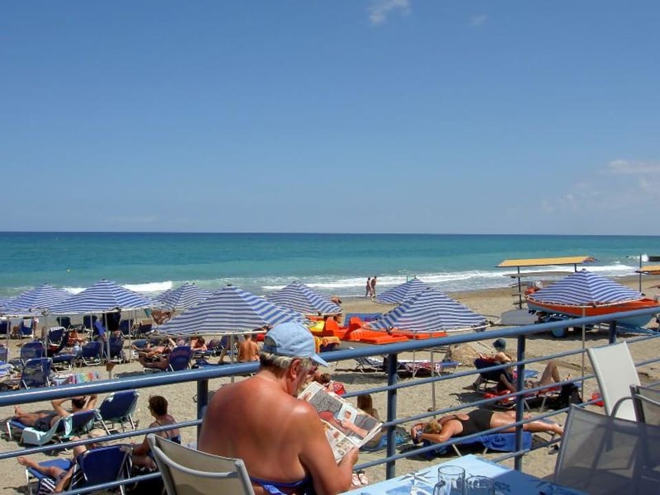 Strandbar Hotel Eva Bay