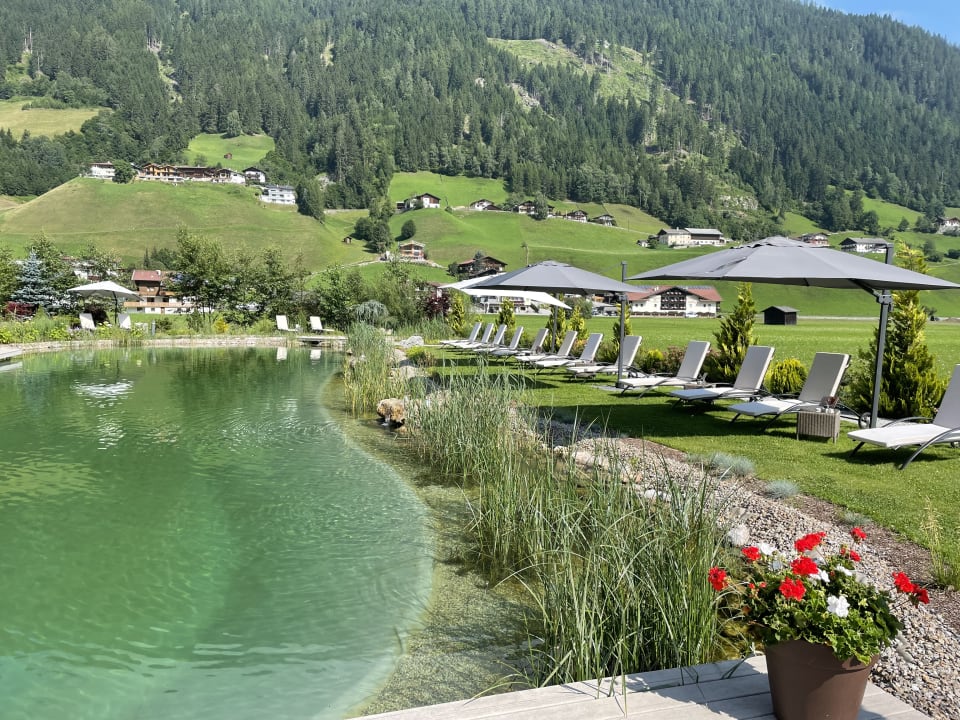 Außenansicht Alpeiner Nature Resort Tirol
