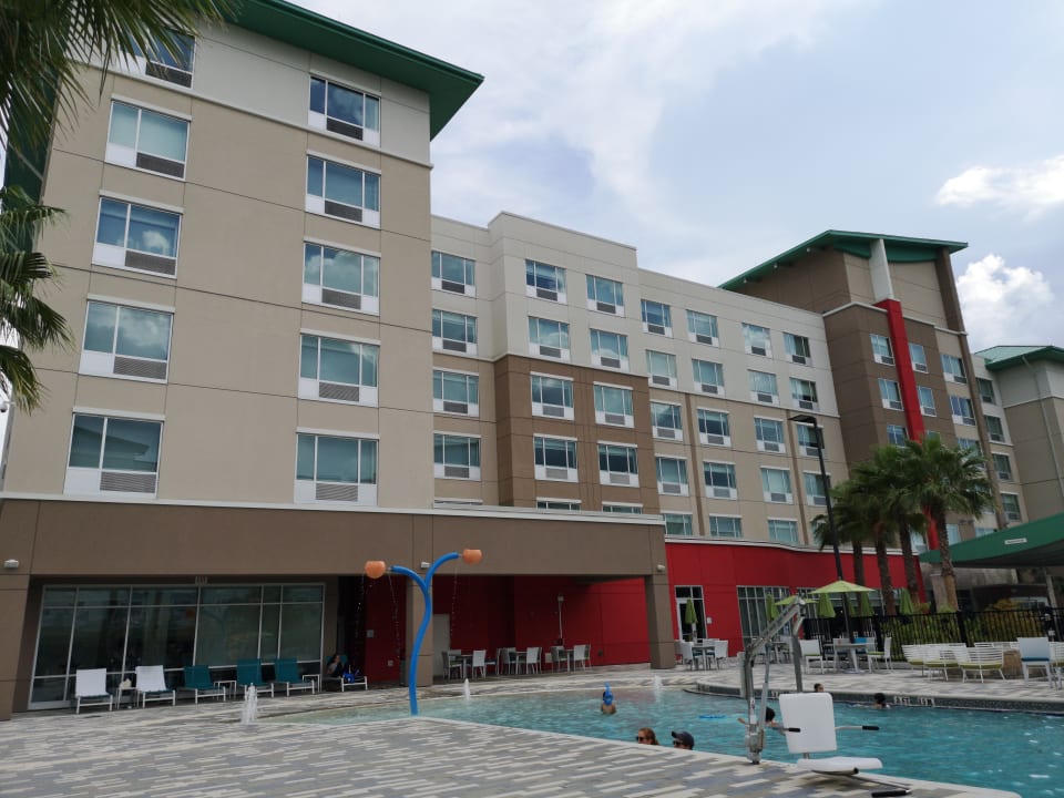Außenansicht Holiday Inn Express & Suites - Orlando At Seaworld