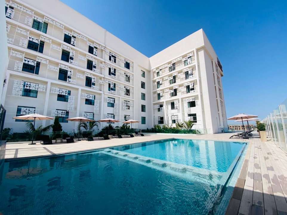 Pool Hilton Garden Inn Casablanca Sud