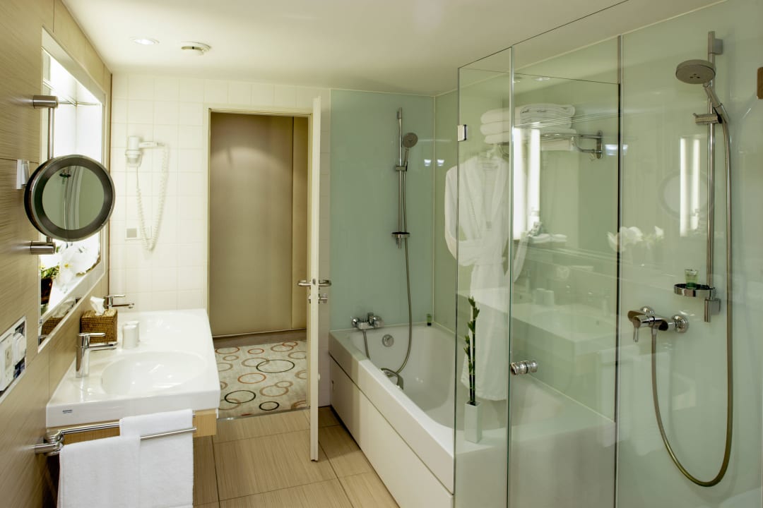 Executive Suite - Bad ohne Sauna Sheraton Berlin Grand Hotel Esplanade