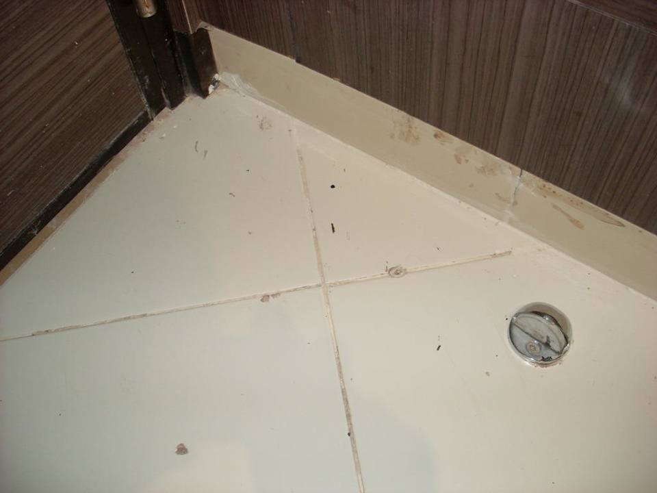 Boden an der Türe Hotel Rosa Beach