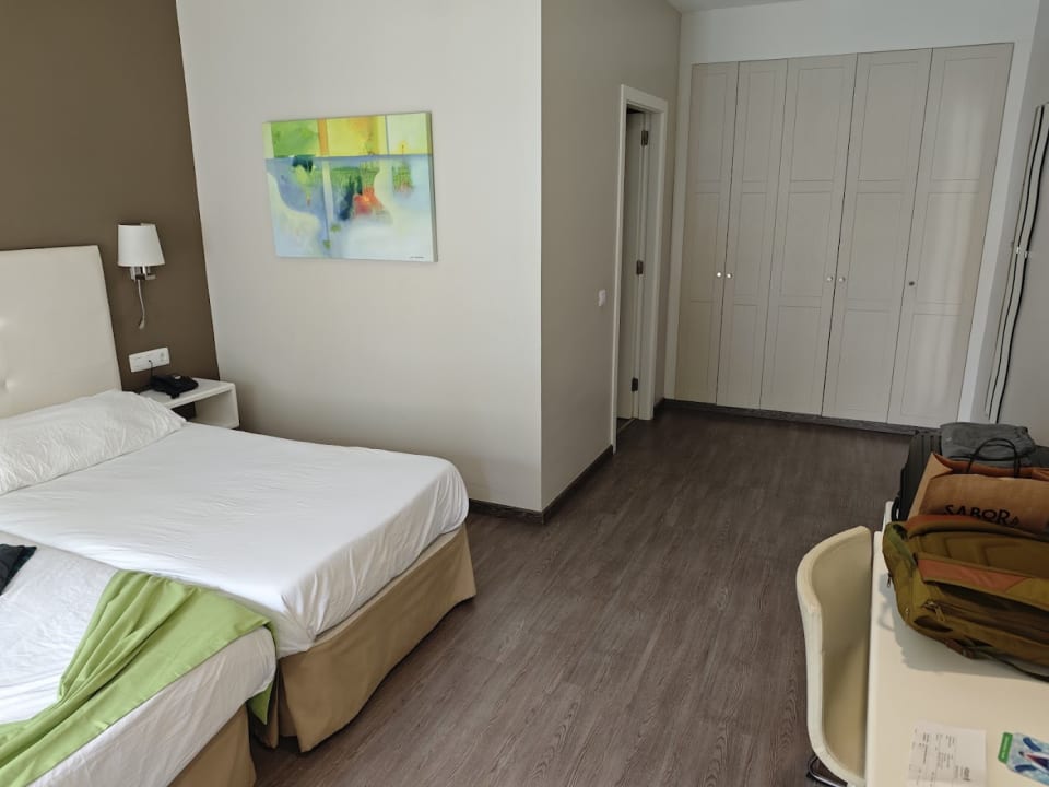 Zimmer Hotel RF San Borondon