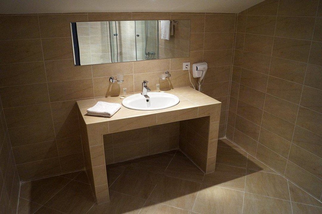 Waschtisch Hotel Rcheuli Palace