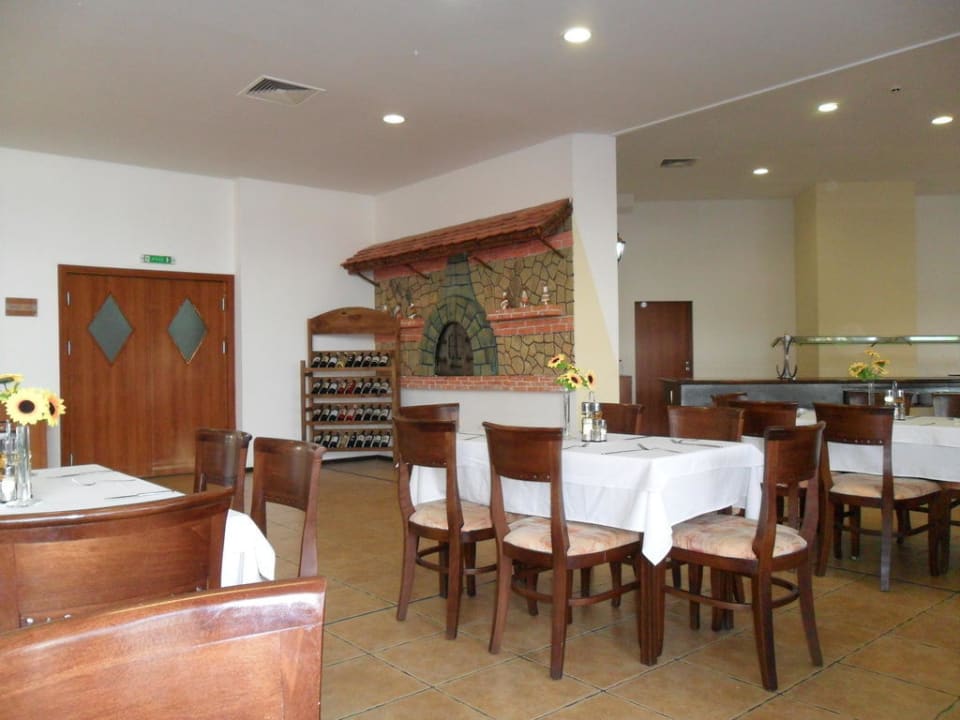 Teil des Restaurants Bella Vista Beach Club