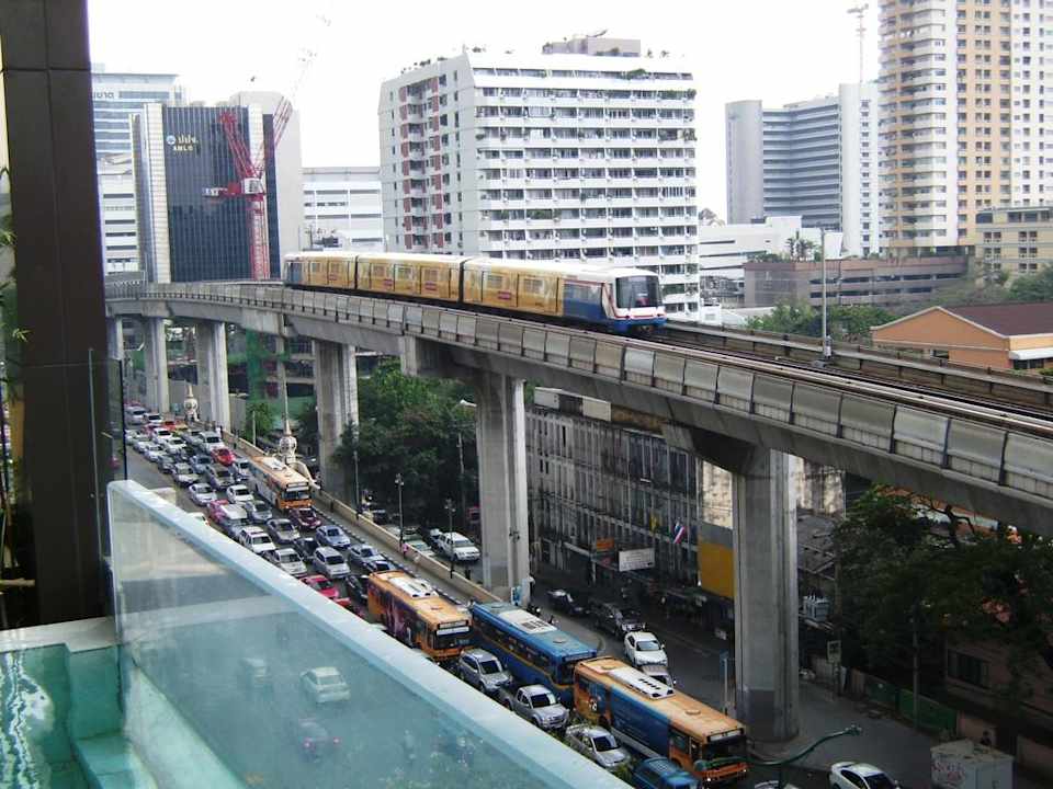 Blick vom Pool VIE Hotel Bangkok, MGallery