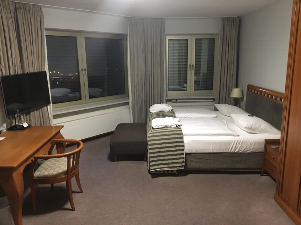 Zimmer Lindner Hotel Frankfurt Main Plaza, part of JdV by Hyatt