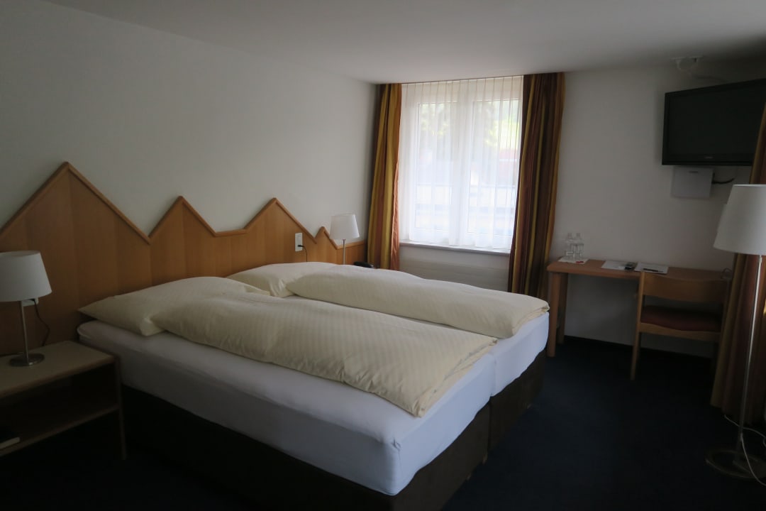 Zimmer Hotel Weisses Kreuz