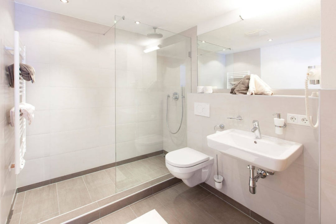 Badezimmer Apartment Falkner