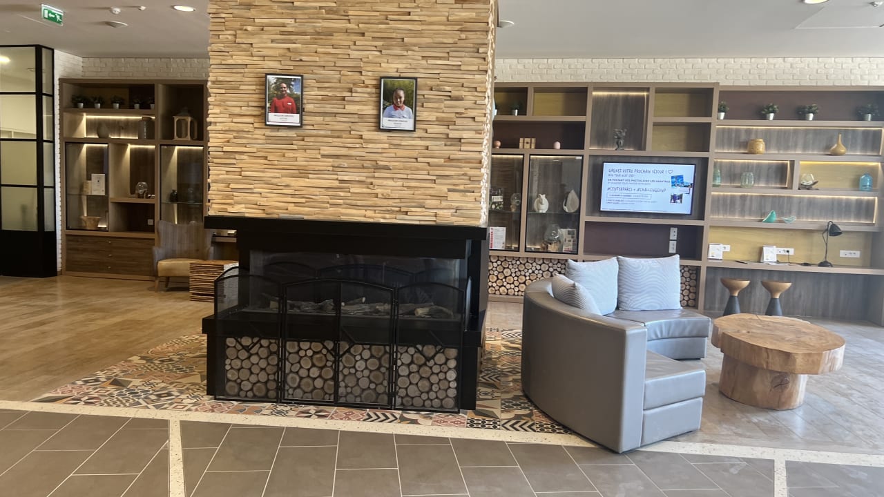 Lobby Hotel Novotel Marne La Vallée Collégien