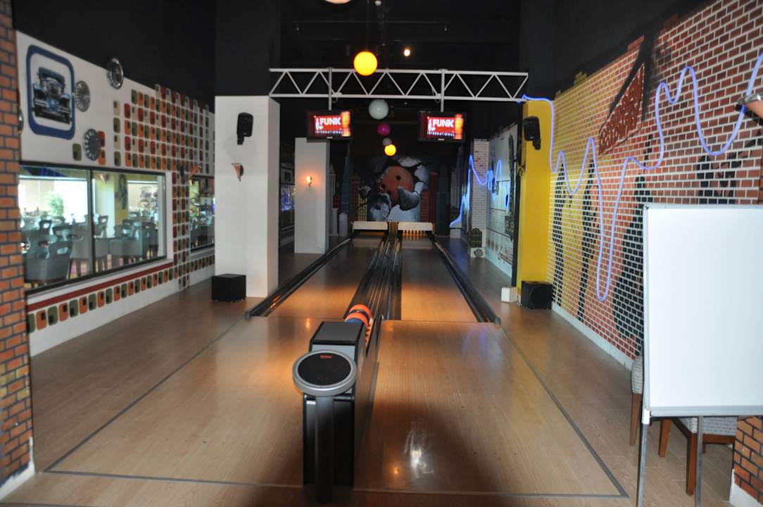Bowlingbahn Royal Teos Thermal Resort Clinic & SPA
