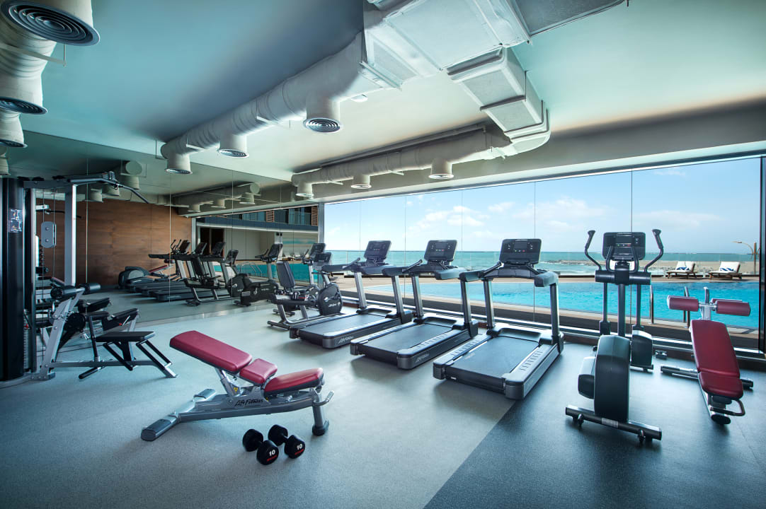 Sport & Freizeit Wyndham Garden Ajman Corniche