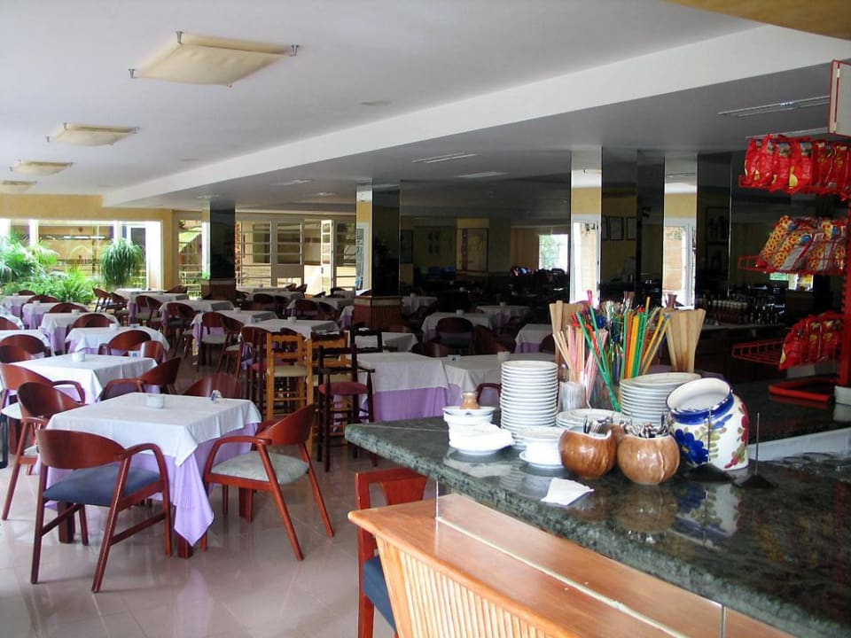 Frühstücksraum Zafiro Bahia