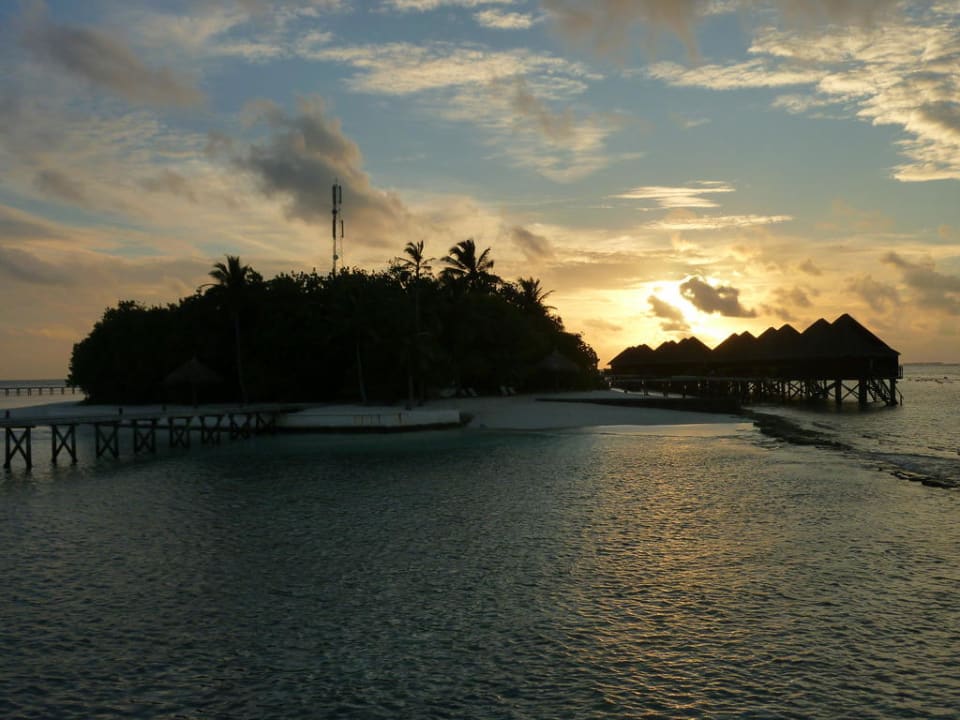 Sonnenuntergang Mirihi Island Resort